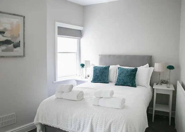 Nyaraló St Magnus House, Fabulous Town House